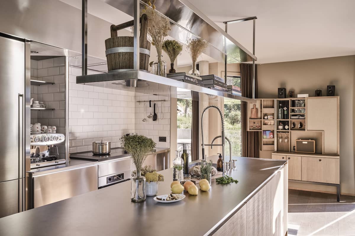 room (huntsman lodge) | private kitchen | fridge, coffee/tea maker