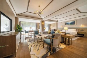 Cribs/infant beds, alarm clocks - Qianhe Rezen Hotel (Jiuzhaigou)