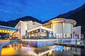 Interior - Qianhe Rezen Hotel (Jiuzhaigou)