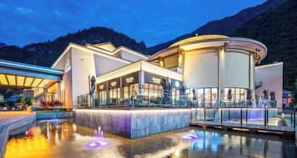Qianhe Rezen Hotel