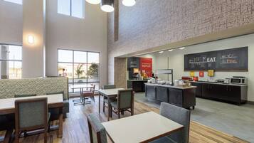 Free daily continental breakfast