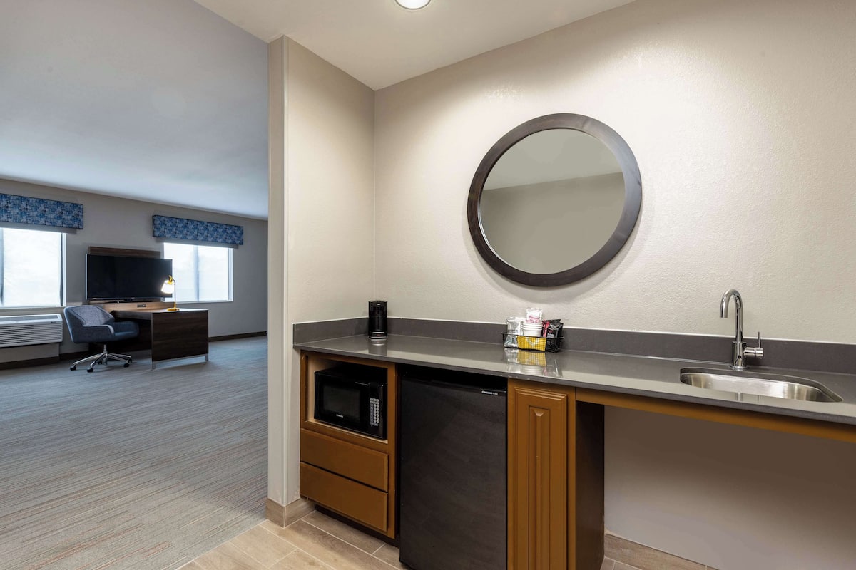 Studio, 1 King-Bett, Barrierefreie Dusche