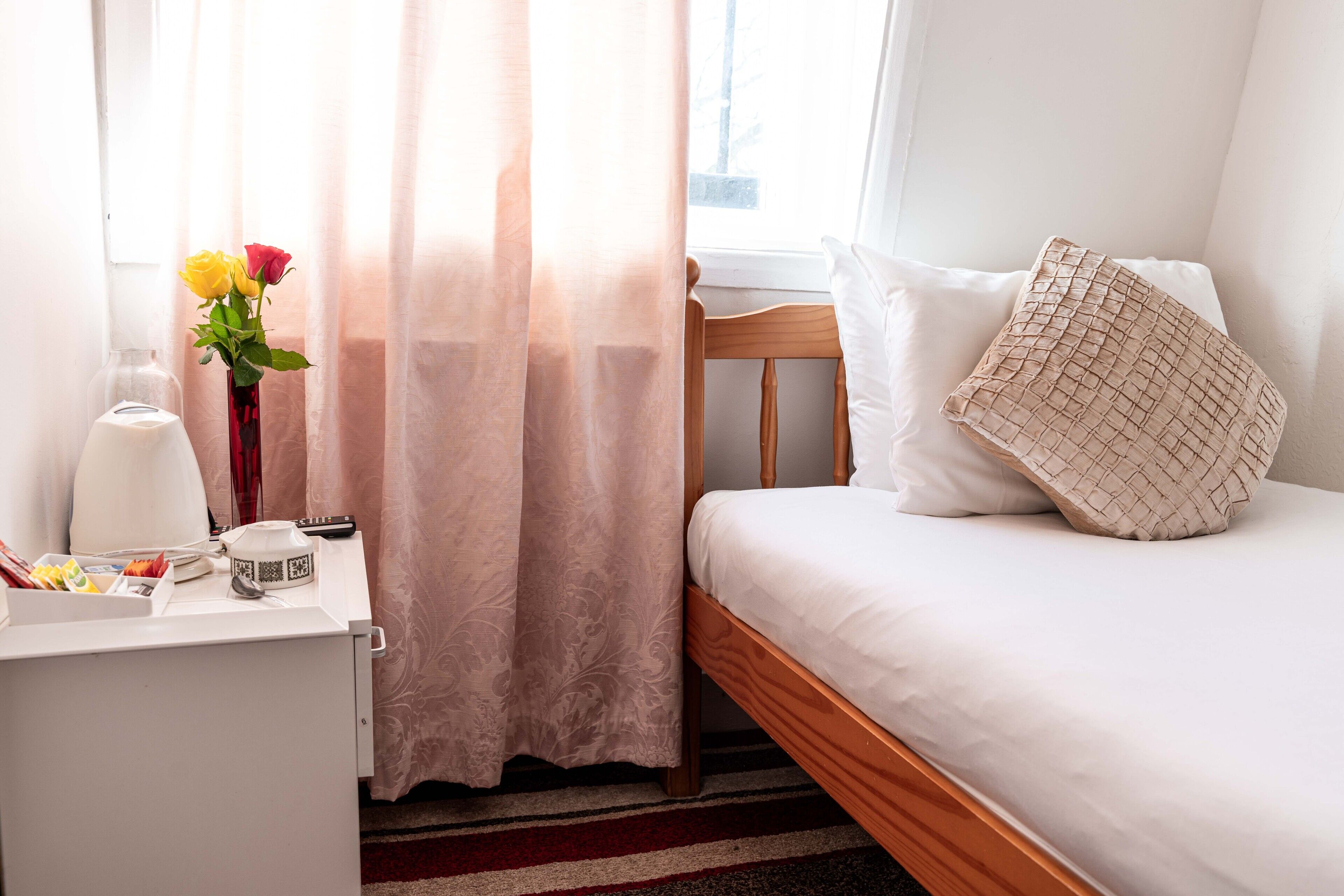 Photo - Lancaster Court Hotel