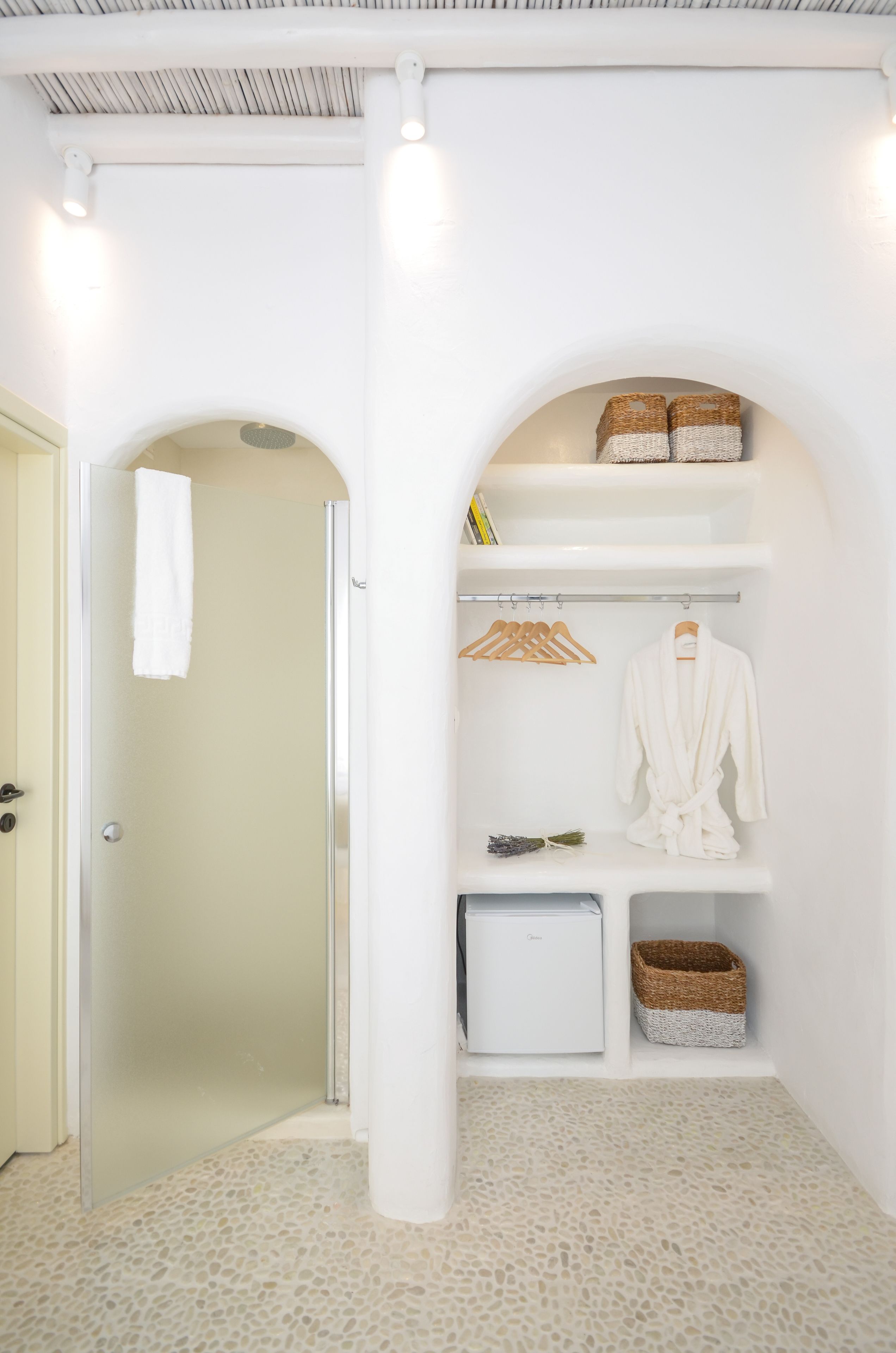 honeymoon room | 1 bedroom, egyptian cotton sheets, select comfort beds, in-room safe