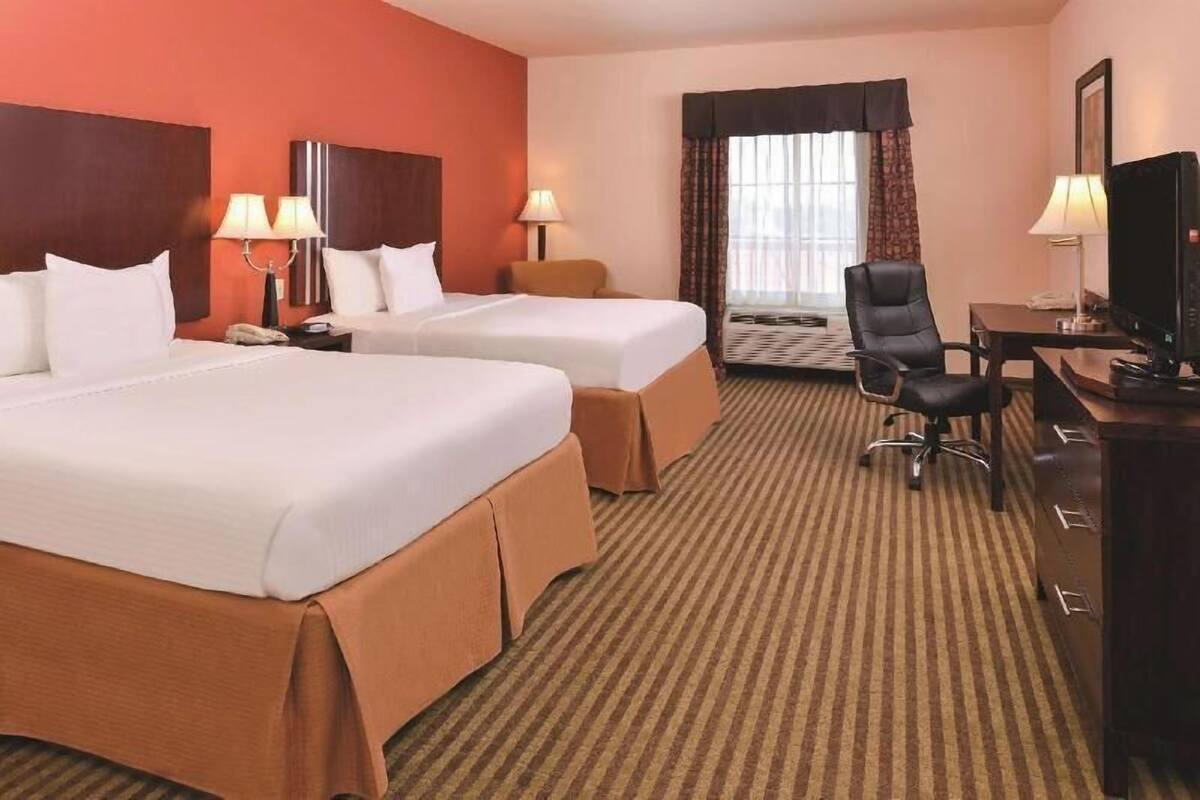 Premium bedding, desk, blackout curtains, iron/ironing board