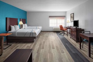 Suite, 2 Queen Beds | Premium bedding, desk, blackout curtains, iron/ironing board - La Quinta Inn & Suites by Wyndham Woodward (Woodward)