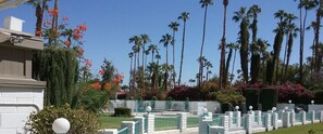 Property grounds - The Villas of Palm Springs (Palm Springs)