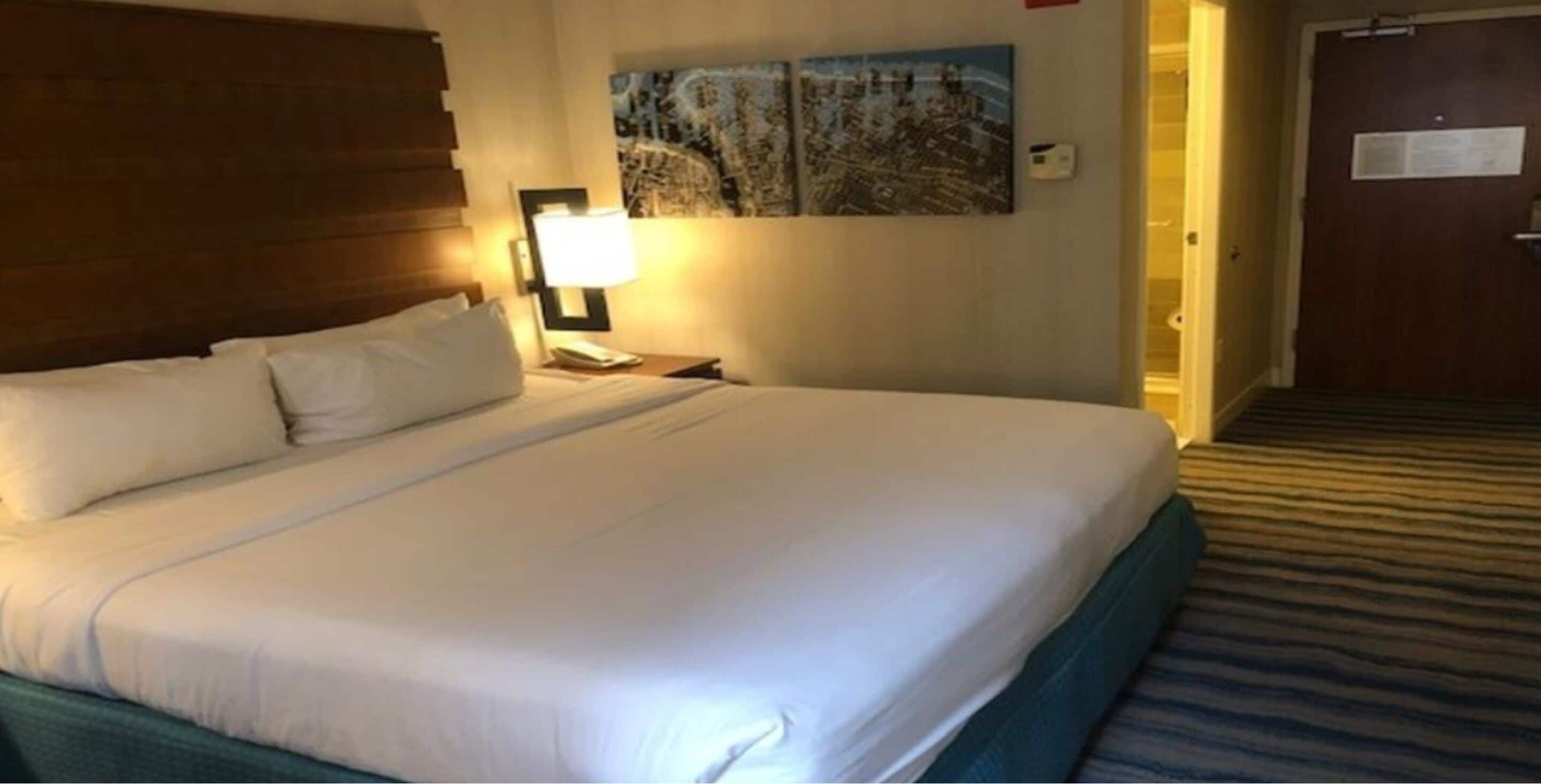 1 bedroom, premium bedding, in-room safe, desk