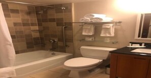 Premium bedding, in-room safe, desk, blackout curtains