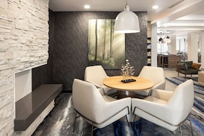 Sala de estar en el lobby