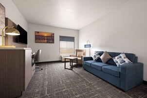 Suite, 1 King Bed, Non Smoking (1 Bedroom) | Premium bedding, down comforters, pillowtop beds, individually decorated