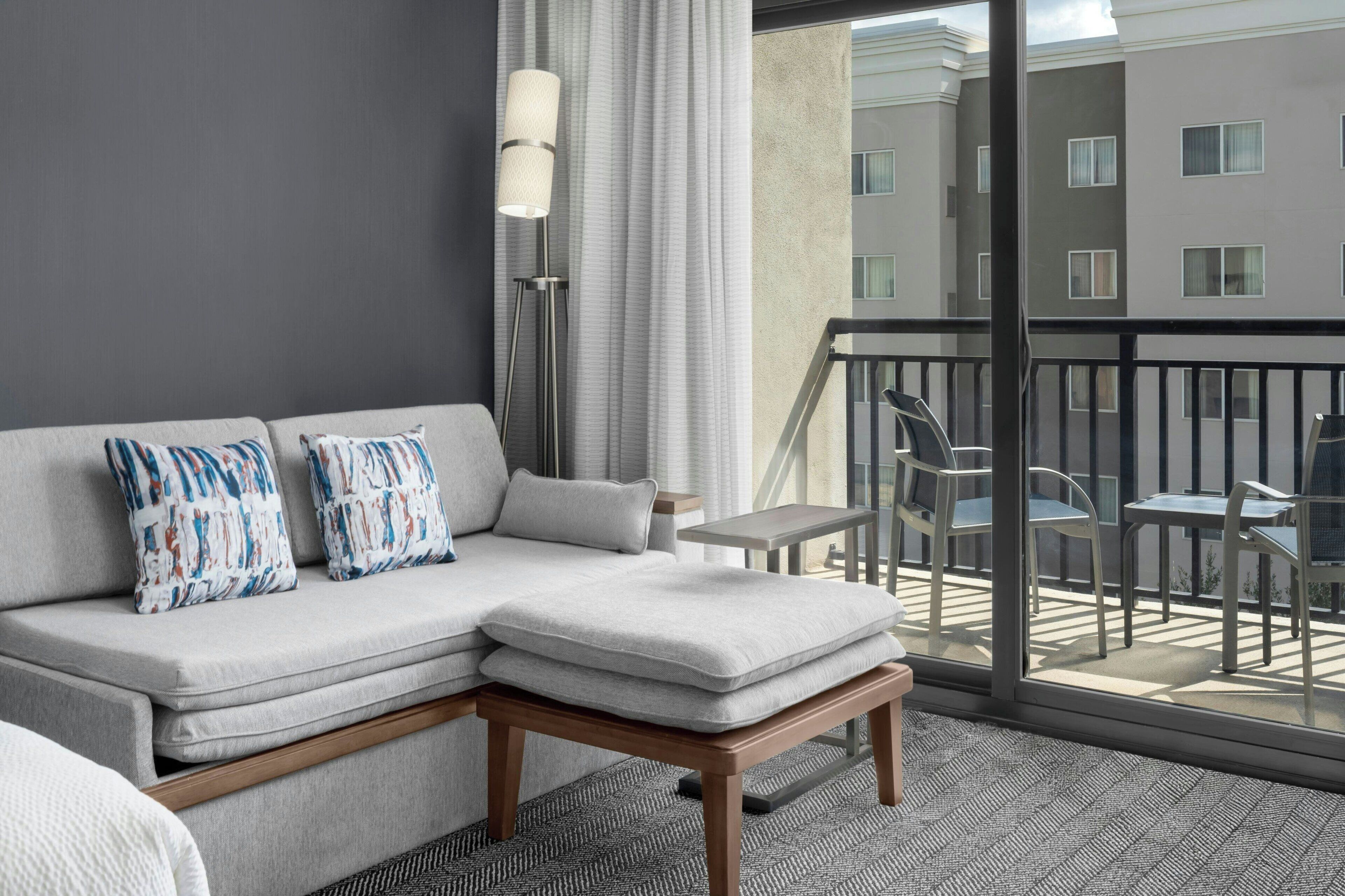 Photo - Courtyard by Marriott San Antonio Six Flags at The RIM