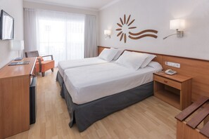 Minibar, in-room safe, desk, free WiFi - Las Vegas (Salou)