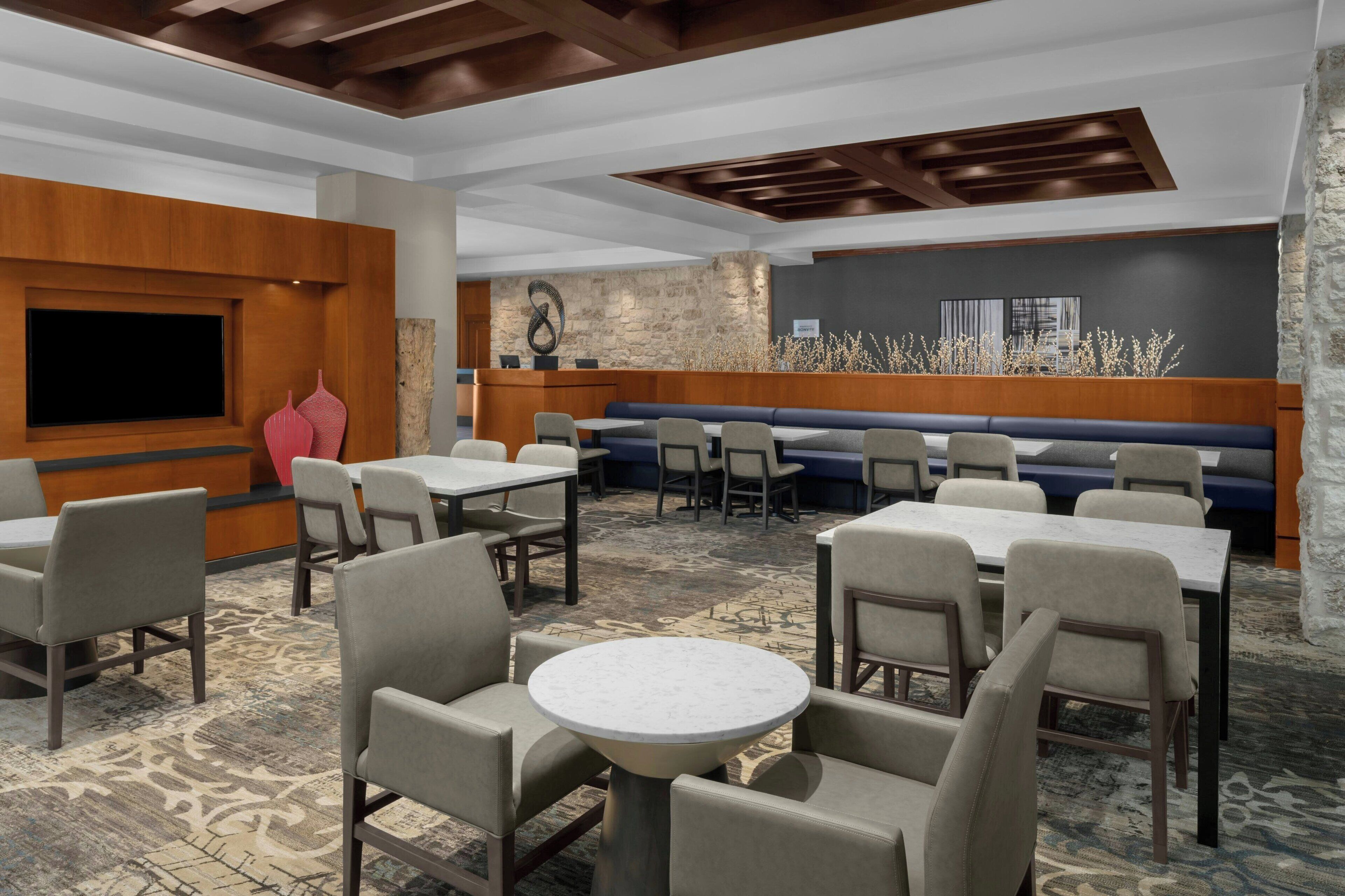 Free daily full breakfast 