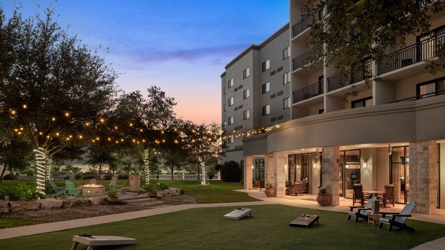 Residence Inn by Marriott San Antonio Six Flags at The Rim