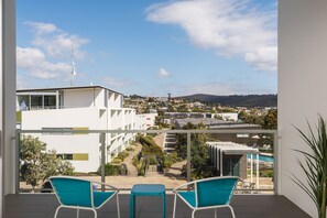Three Bedroom Sub-Penthouse | Balcony - Coast Resort Merimbula (Merimbula)