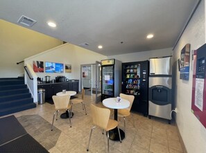 Snack bar - Motel 6 Rigby, ID (Rigby)