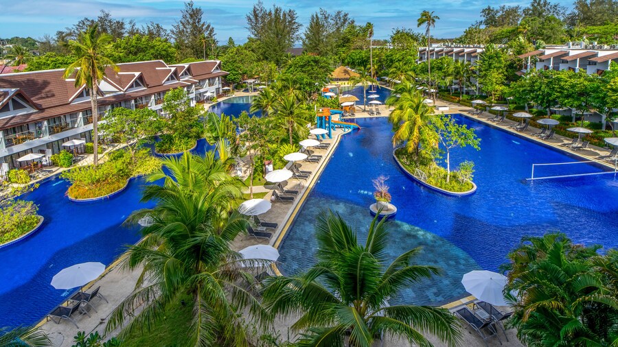 Sunwing Kamala Beach