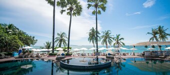 Pullman Pattaya Hotel G