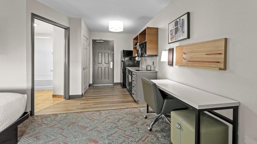 Candlewood Suites FLOWOOD, MS by IHG