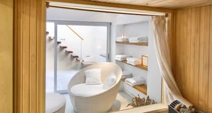 San Isidro Plaza Hotel