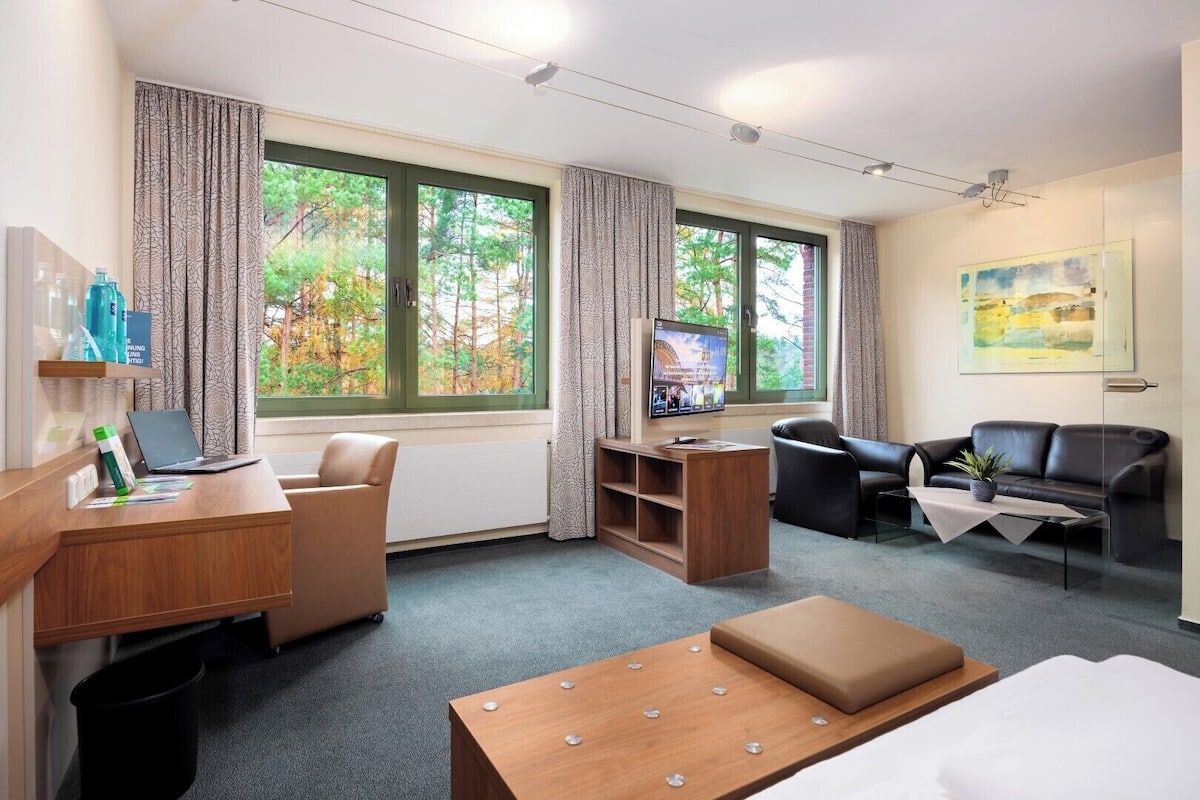In-room safe, desk, blackout drapes, free WiFi