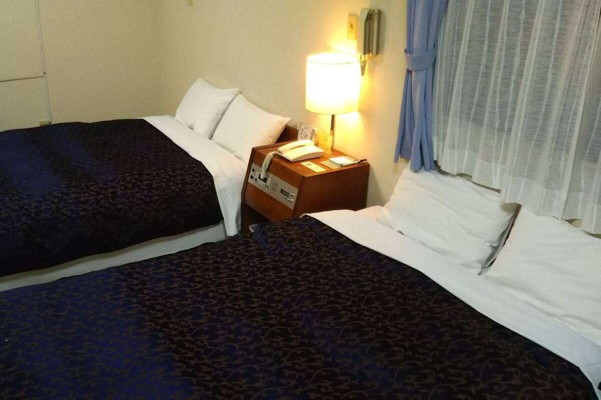 Coffres-forts dans les chambres, Wi-Fi gratuit, draps fournis