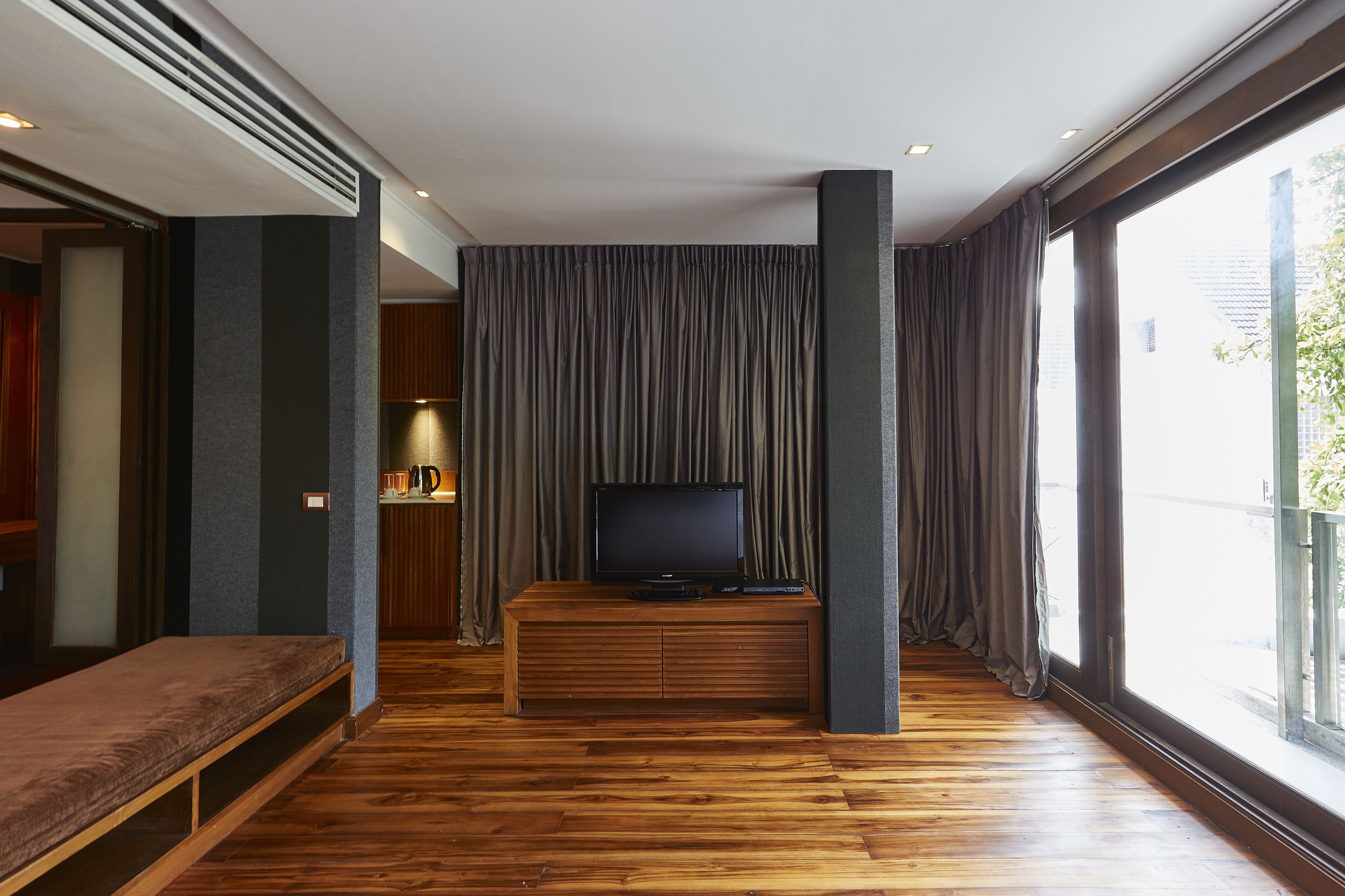 Foto - LUXX Langsuan Hotel - SHA Plus