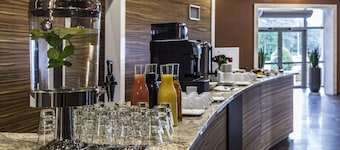 Hotel Victor Pruszków DeSilva