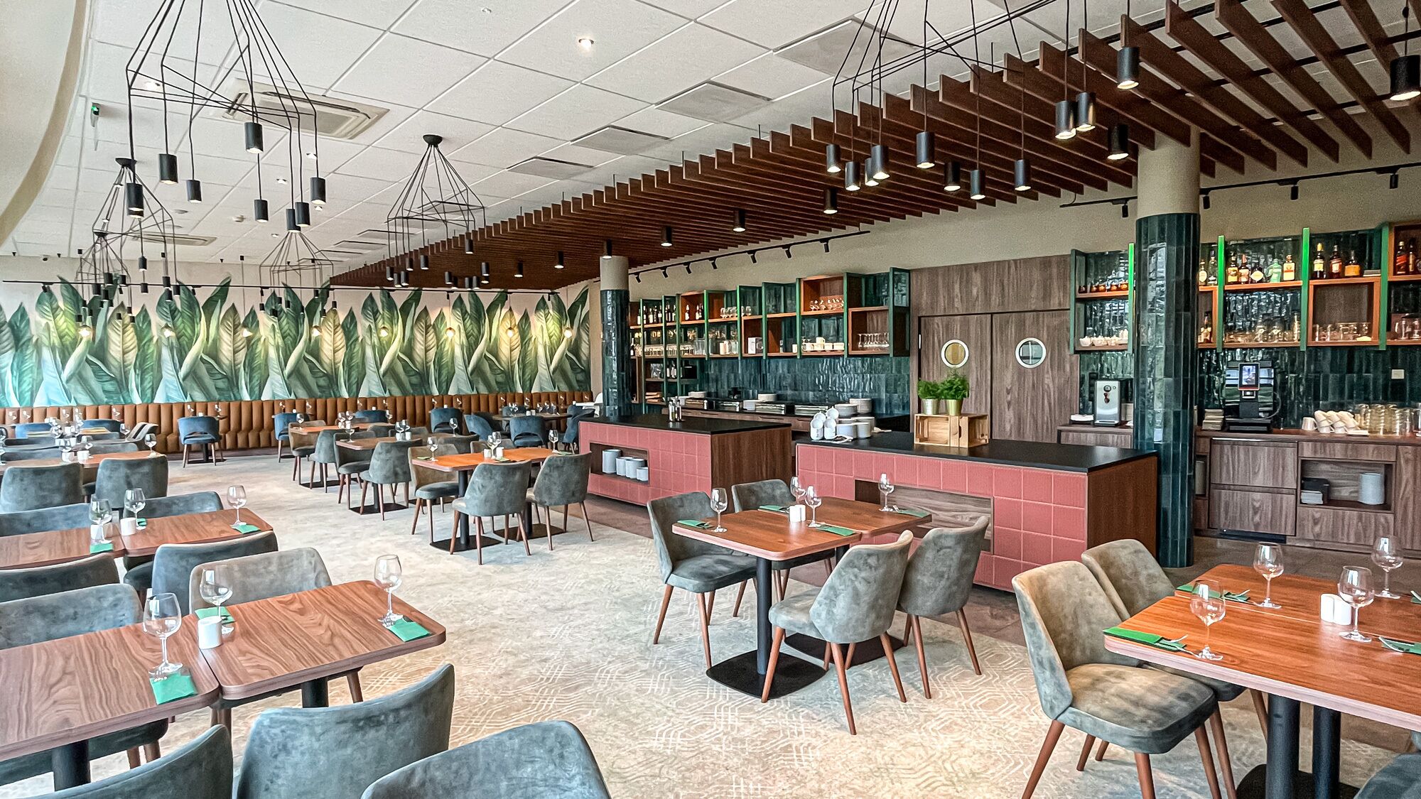 Se sirven desayunos y almuerzos, cocina mediterránea