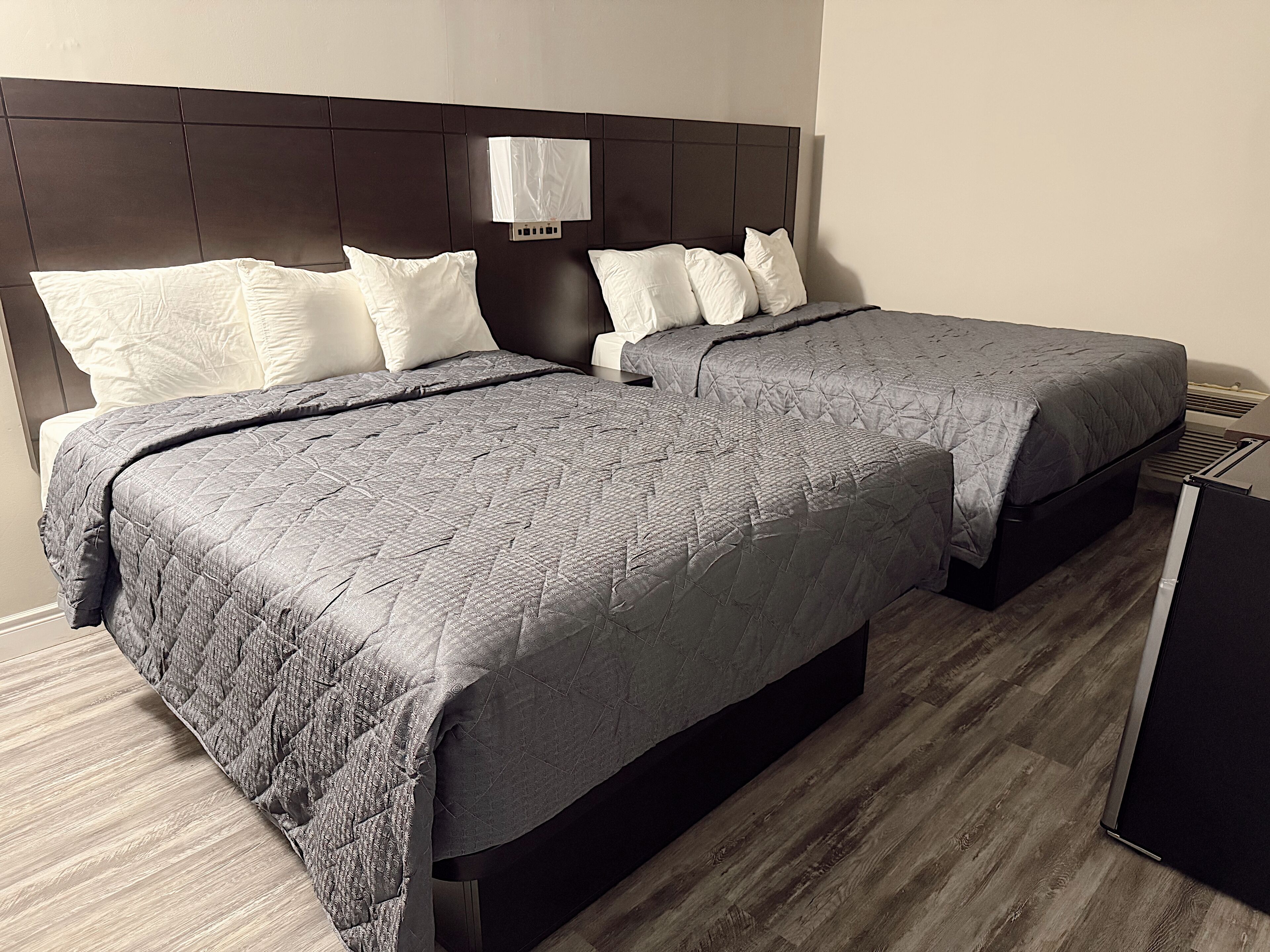 Double Room, 2 Double Beds