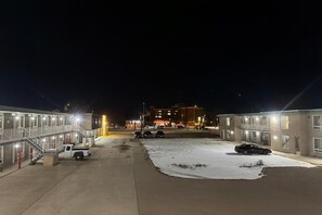 View from room - Towne and Country Motel (Windsor)