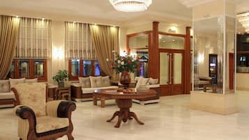 Sala de estar en el lobby