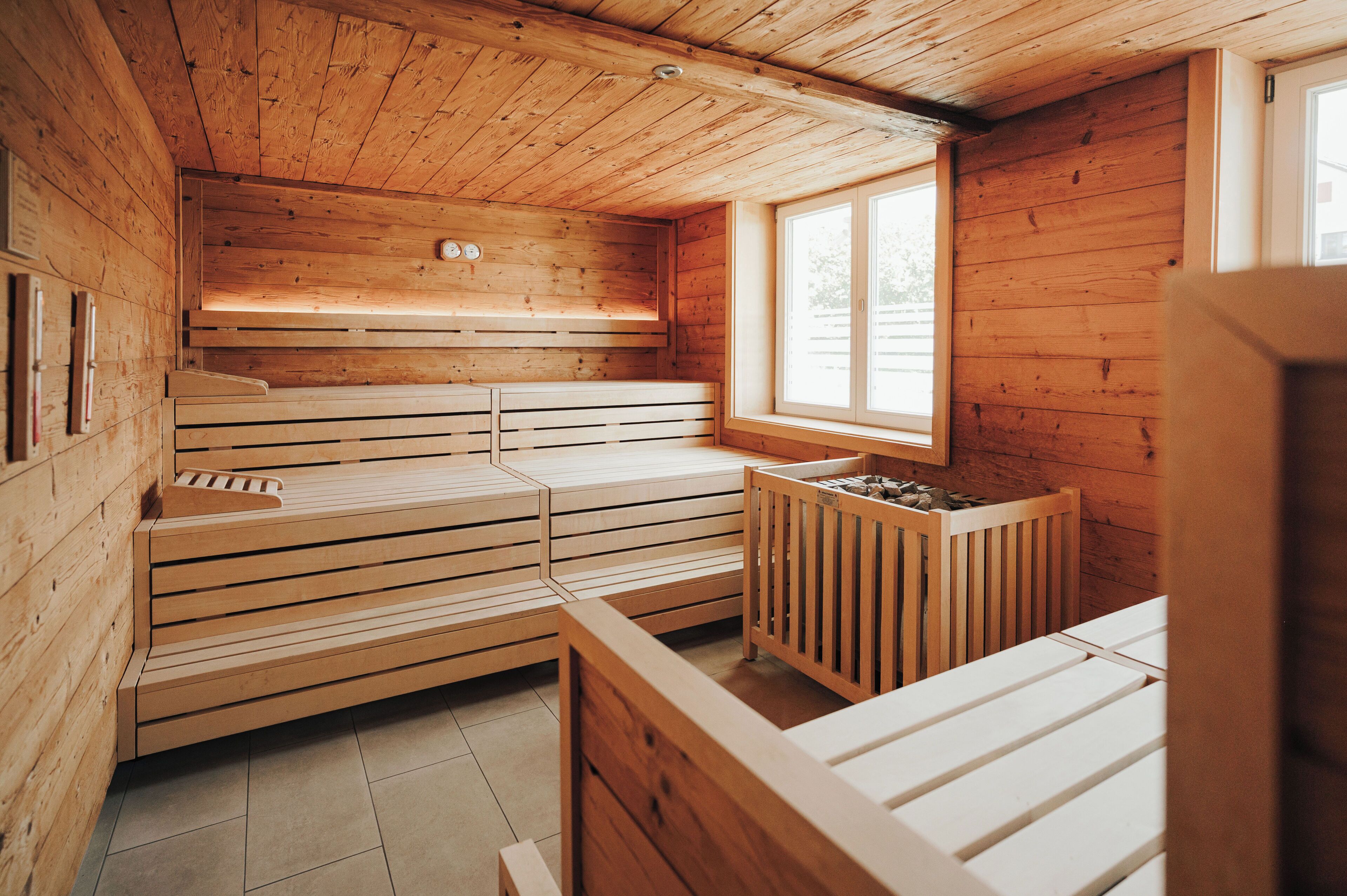sauna, massages