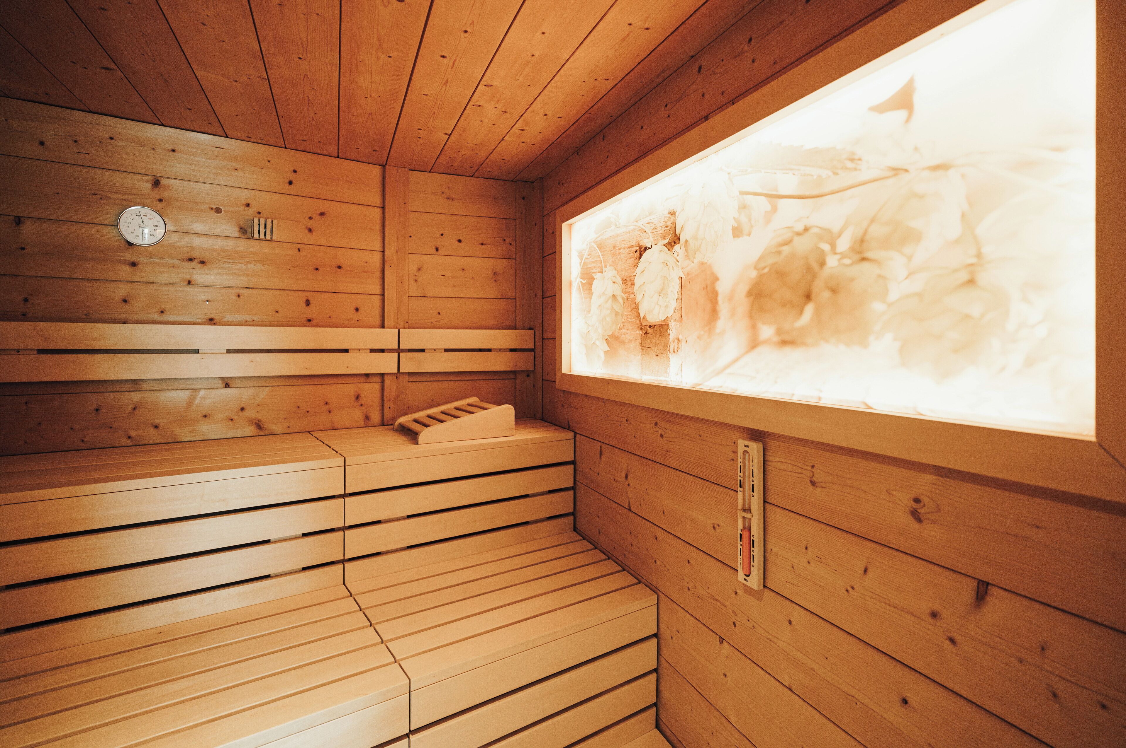 sauna, massages