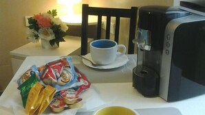 Quarto casal standard | 1 quarto, frigobar, cofres nos quartos, escrivaninha