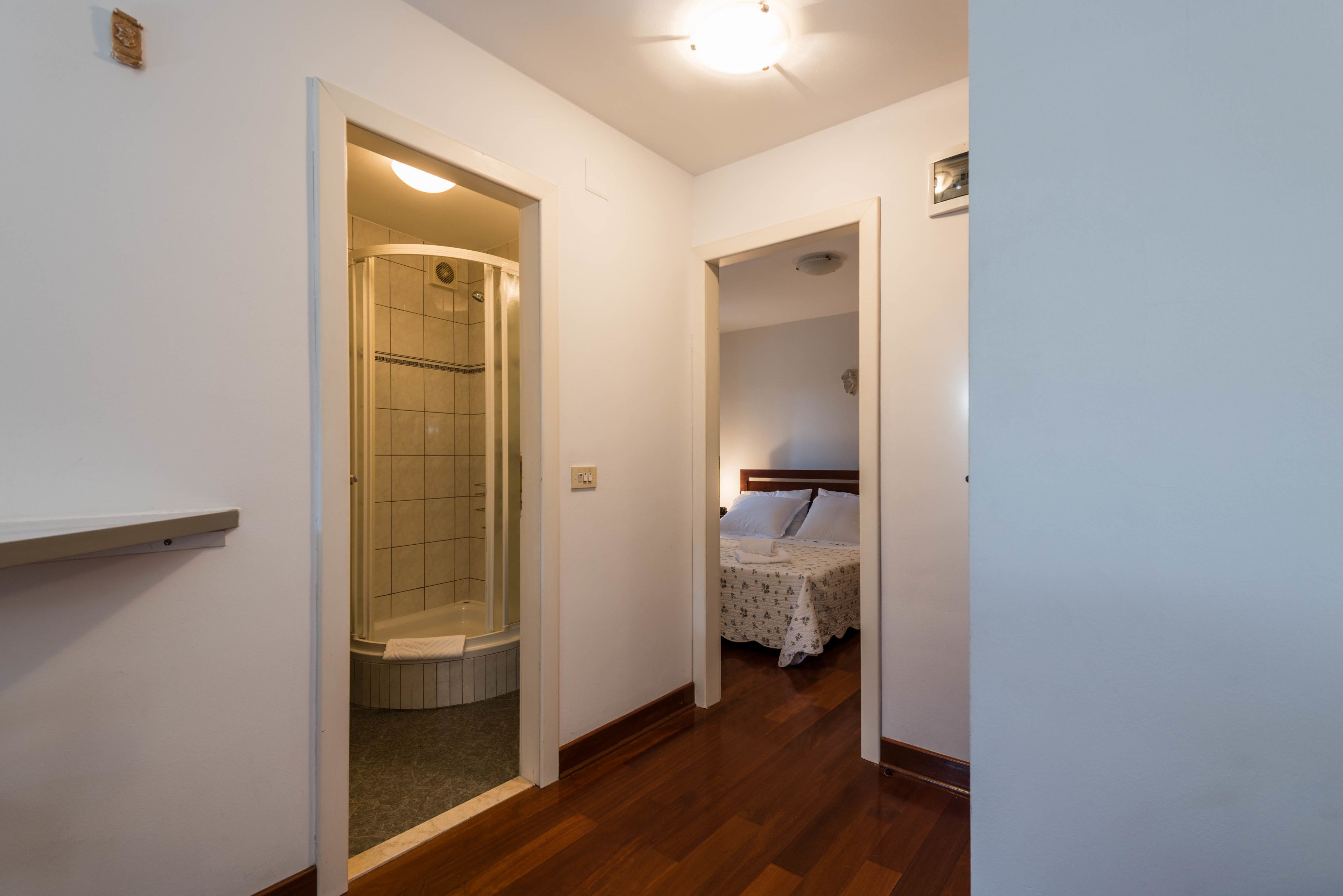 1 bedroom, down duvets, in-room safe, desk