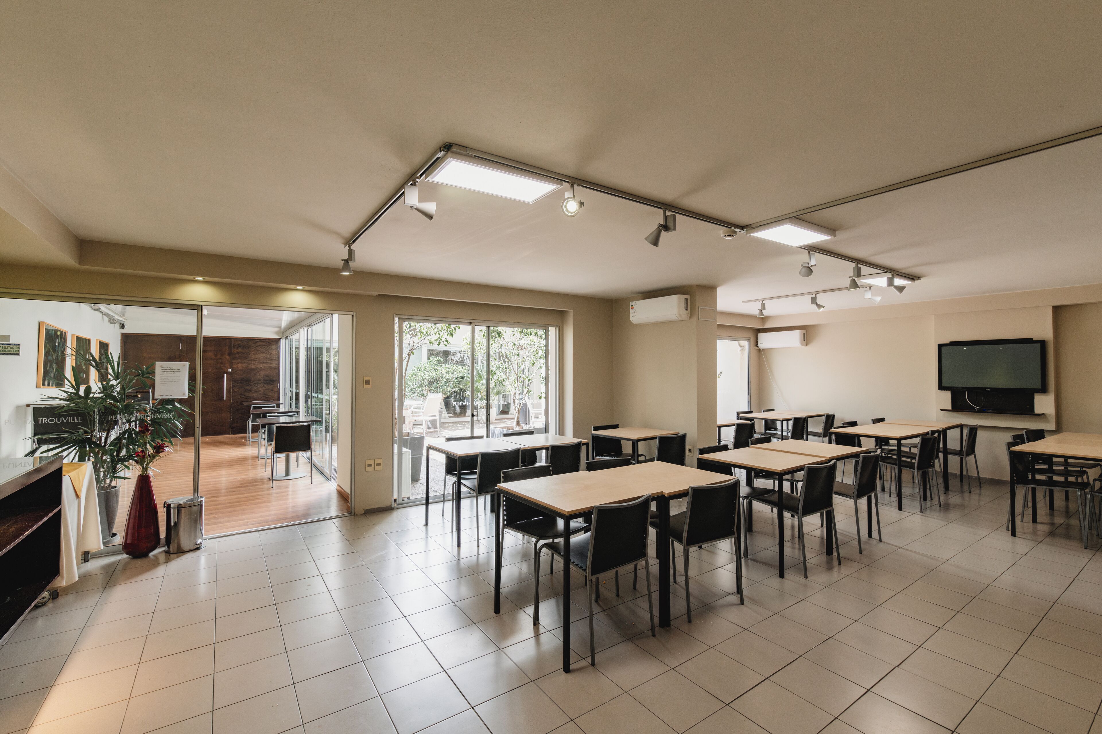 Photo - Punta Trouville Hotel