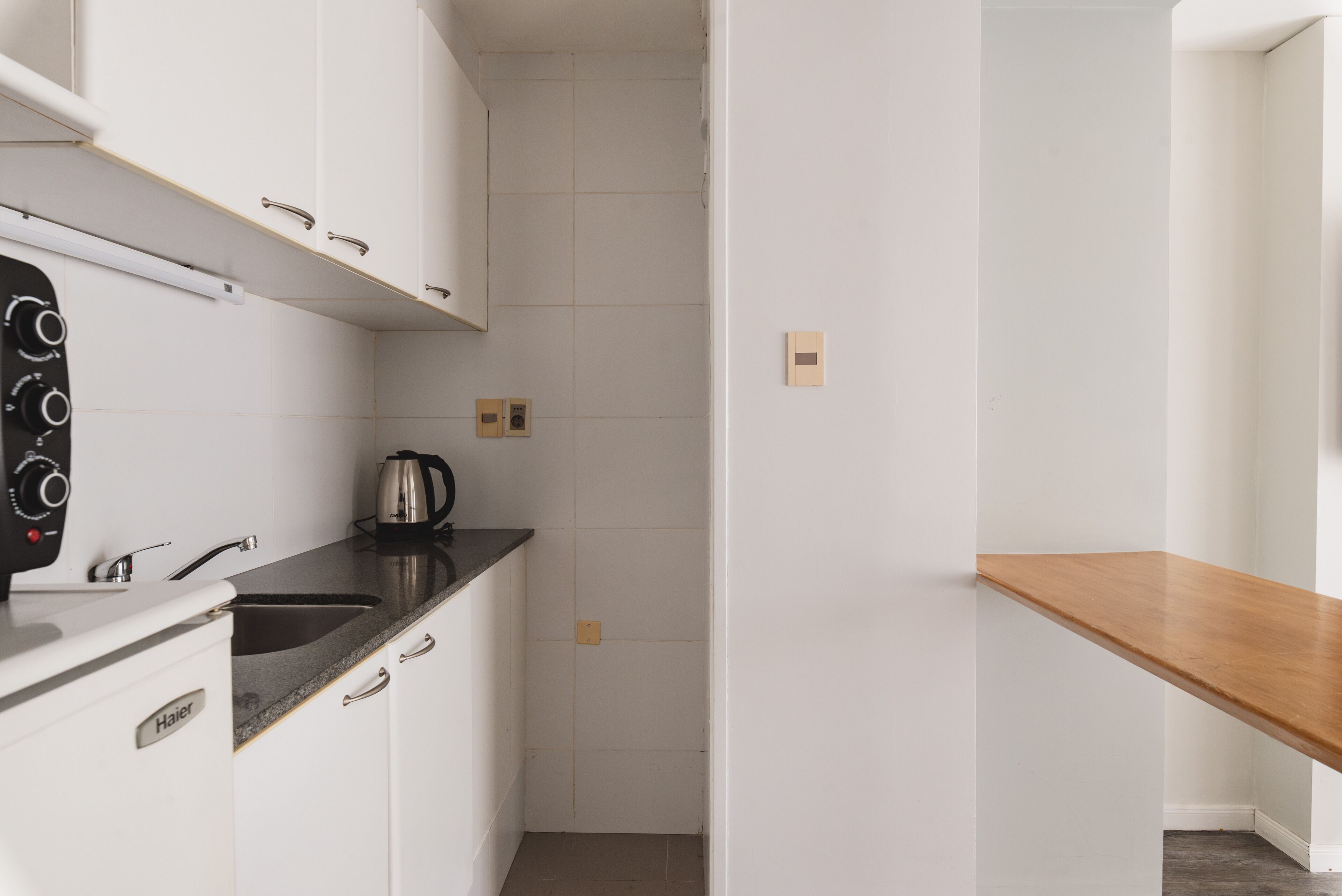 superior penthouse, 1 queen bed, non smoking, city view | 1 bedroom, in-room safe, blackout curtains, iron/ironing board