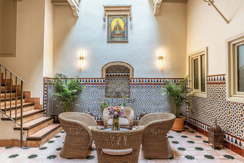 Hotel Casas de Santa Cruz Sevilla by null