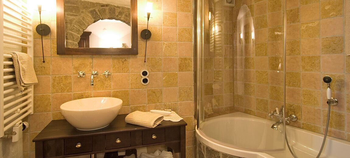 standard room | bathroom | deep-soaking bathtub, hair dryer, towels