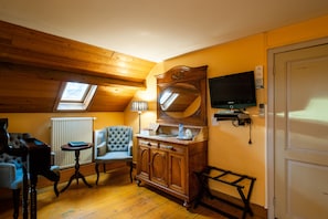Comfort Double Room | Living area
