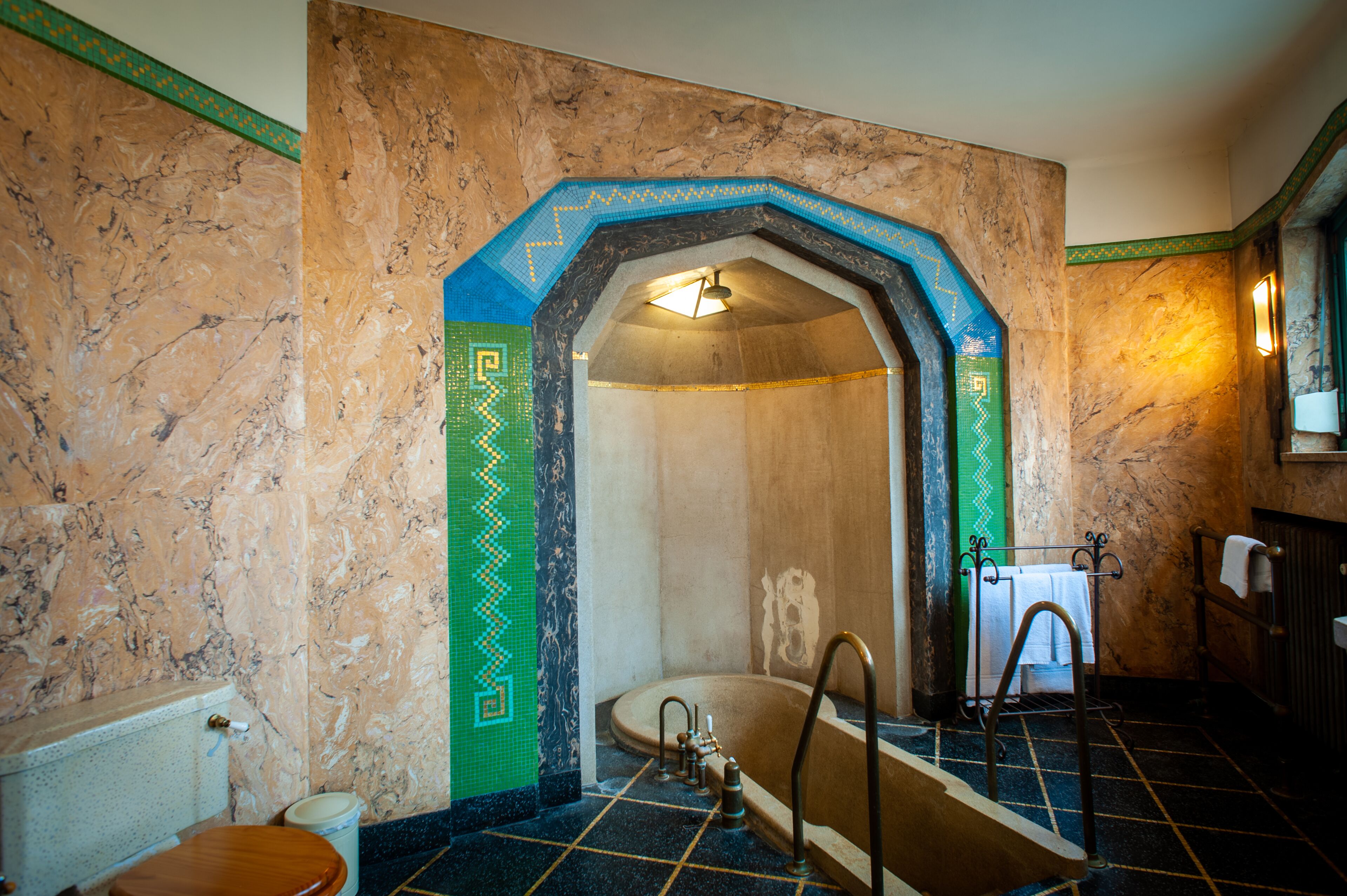 superior double room | bathroom | shower, hair dryer, slippers, towels