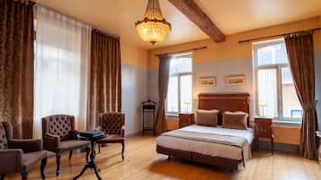 Phòng đôi Deluxe | Két bảo mật tại phòng, bàn ủi/dụng cụ ủi quần áo