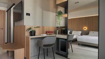 Superior Quadruple Room | Premium bedding, minibar, in-room safe, desk