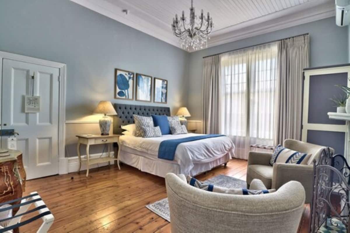 Luxury Double Room | Peti besi dalam bilik, Wi-fi percuma, cadar katil