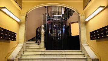 Lối vào nơi lưu trú