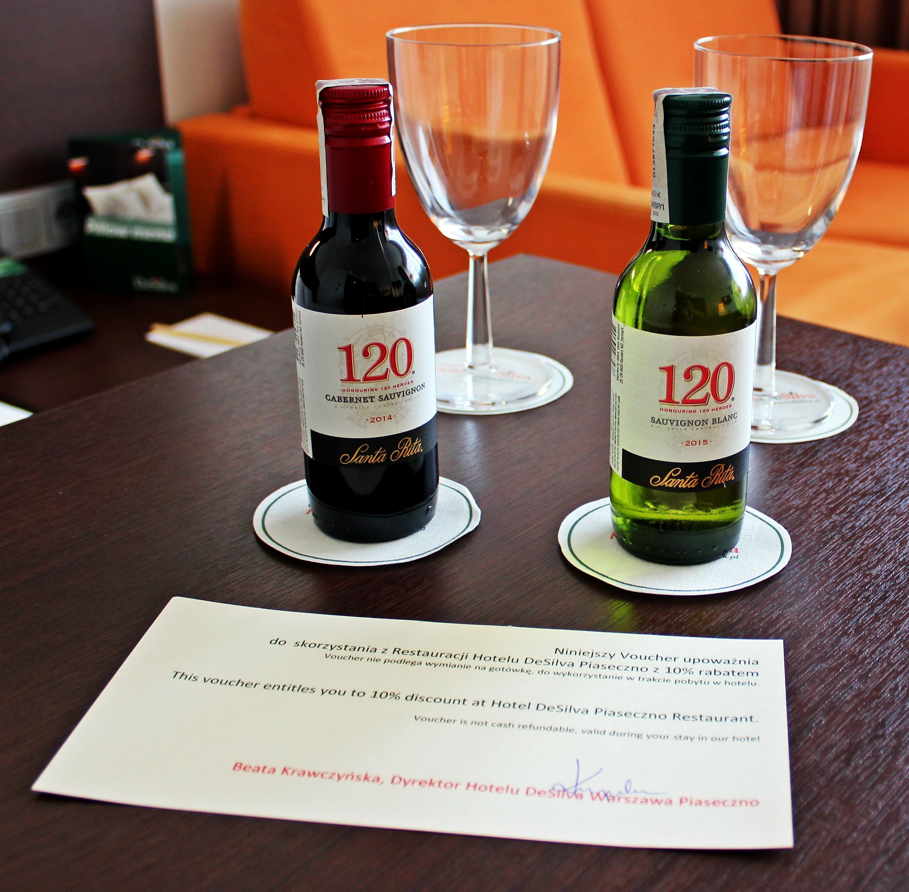 double room, 1 king bed | hypo-allergenic bedding, in-room safe, desk, blackout curtains