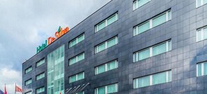 Front of property - Hotel DeSilva Warszawa Piaseczno (Piaseczno)