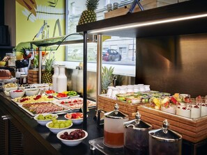 Daily continental breakfast for a fee - Aparthotel Adagio Vienna City (Vienna)